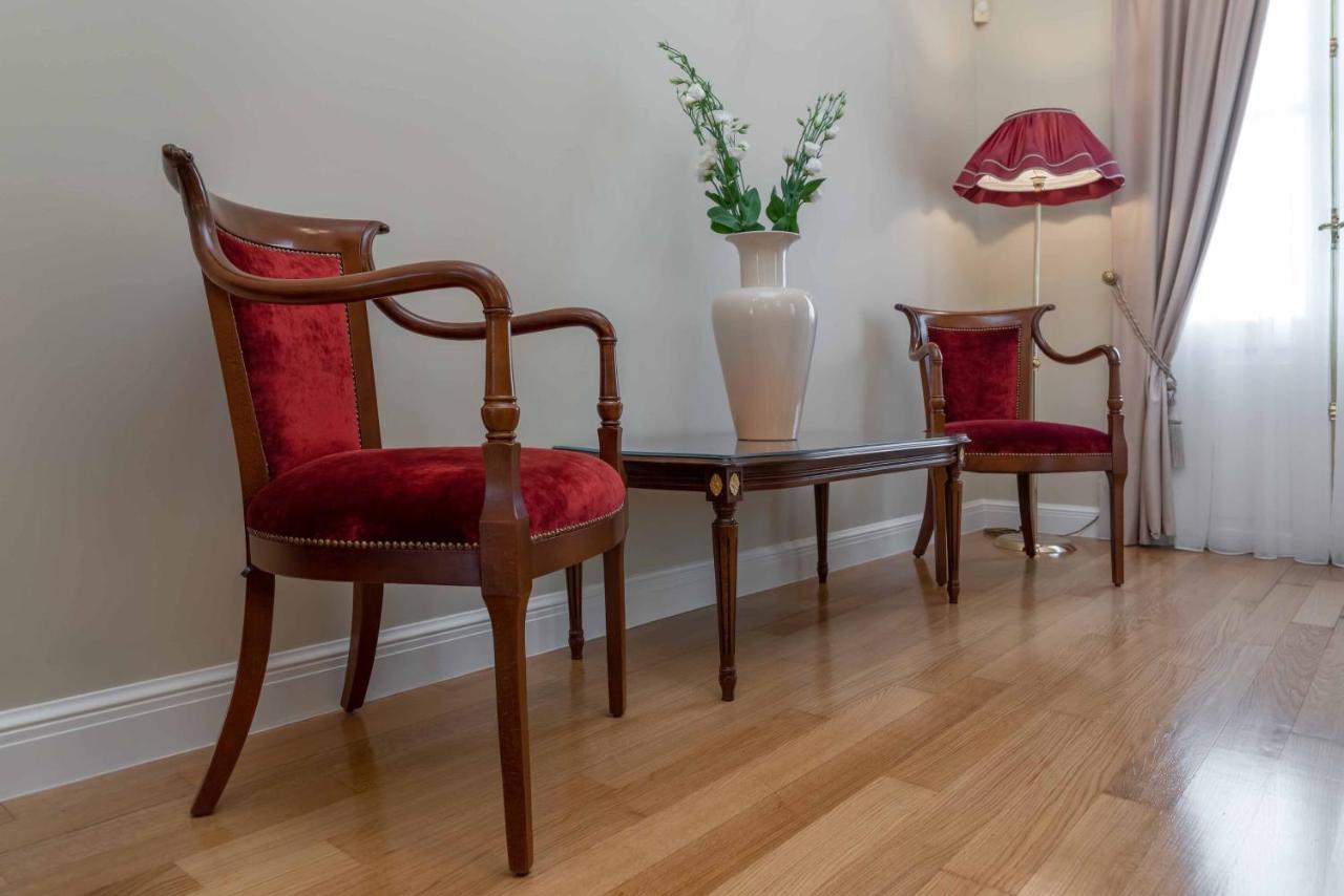 Noble Suites أثينا المظهر الخارجي الصورة